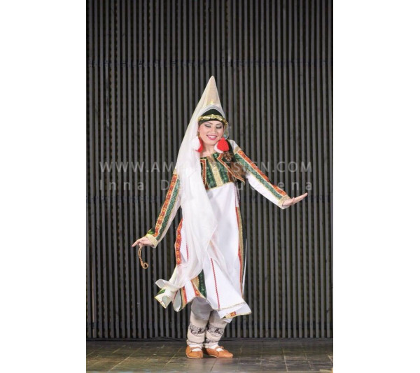 Folklore bellydance costume (folk 31а-used)